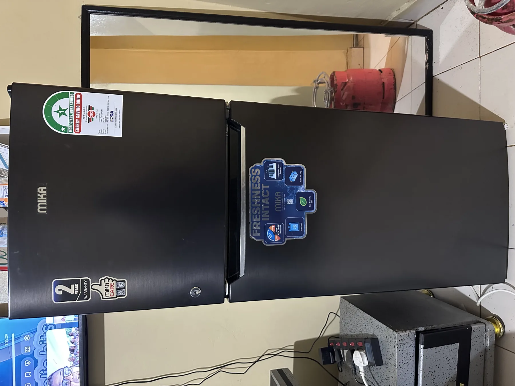 MIKA Fridge, 2 Door Top Mount Freezer Defrost, 138L.